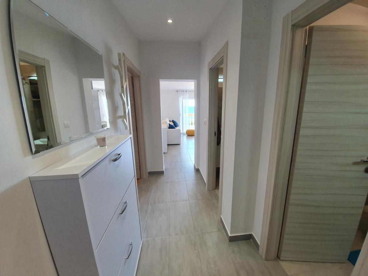 Comfortable Family Apt Iris 20M From Beach In Mandre Extérieur photo
