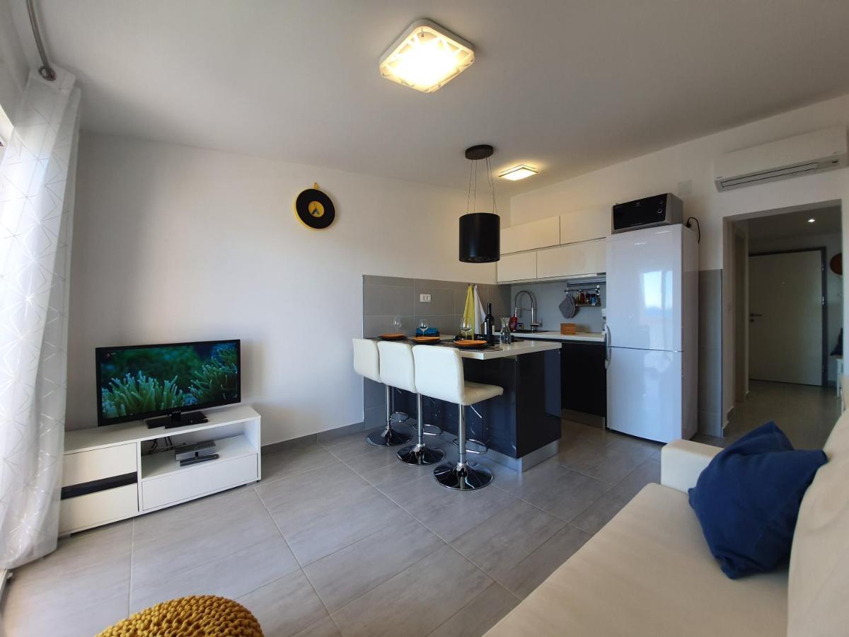 Comfortable Family Apt Iris 20M From Beach In Mandre Extérieur photo
