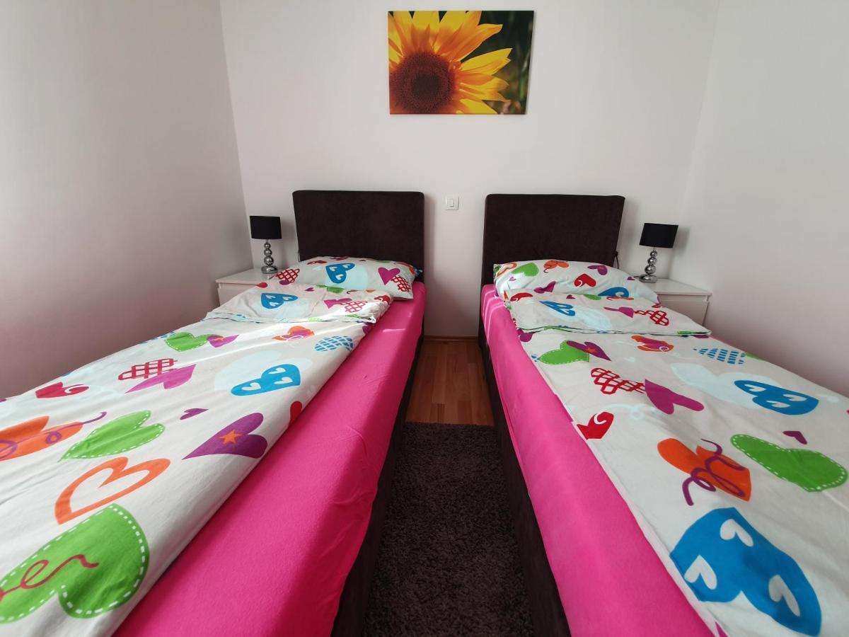 Comfortable Family Apt Iris 20M From Beach In Mandre Extérieur photo