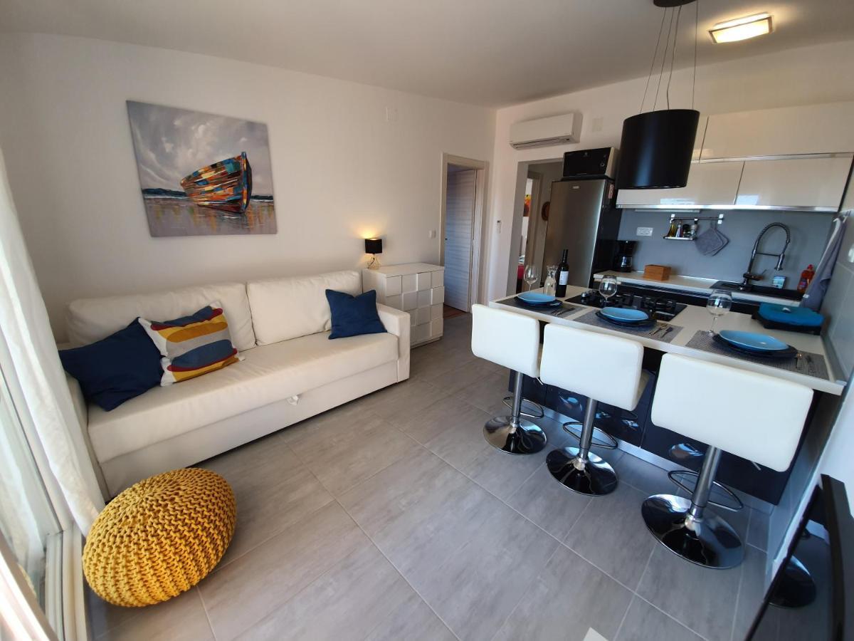 Comfortable Family Apt Iris 20M From Beach In Mandre Extérieur photo