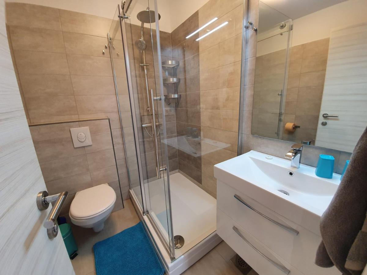 Comfortable Family Apt Iris 20M From Beach In Mandre Extérieur photo